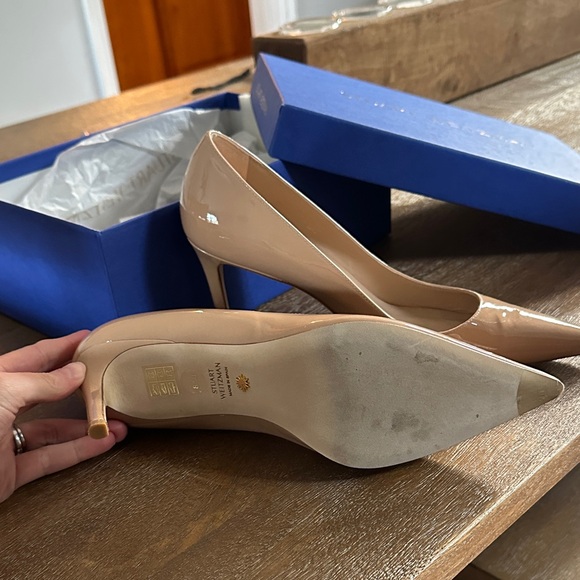 Stuart Weitzman Beige Heels